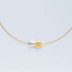 Flatfish Silver with goldplated dots